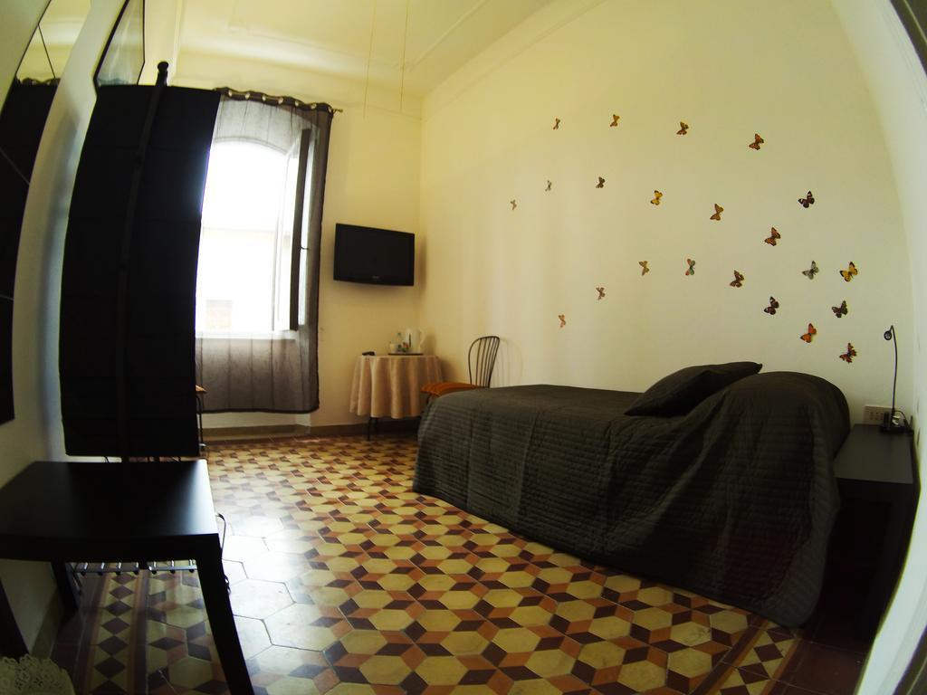Arena Alfieri B&B Livorno Bilik gambar